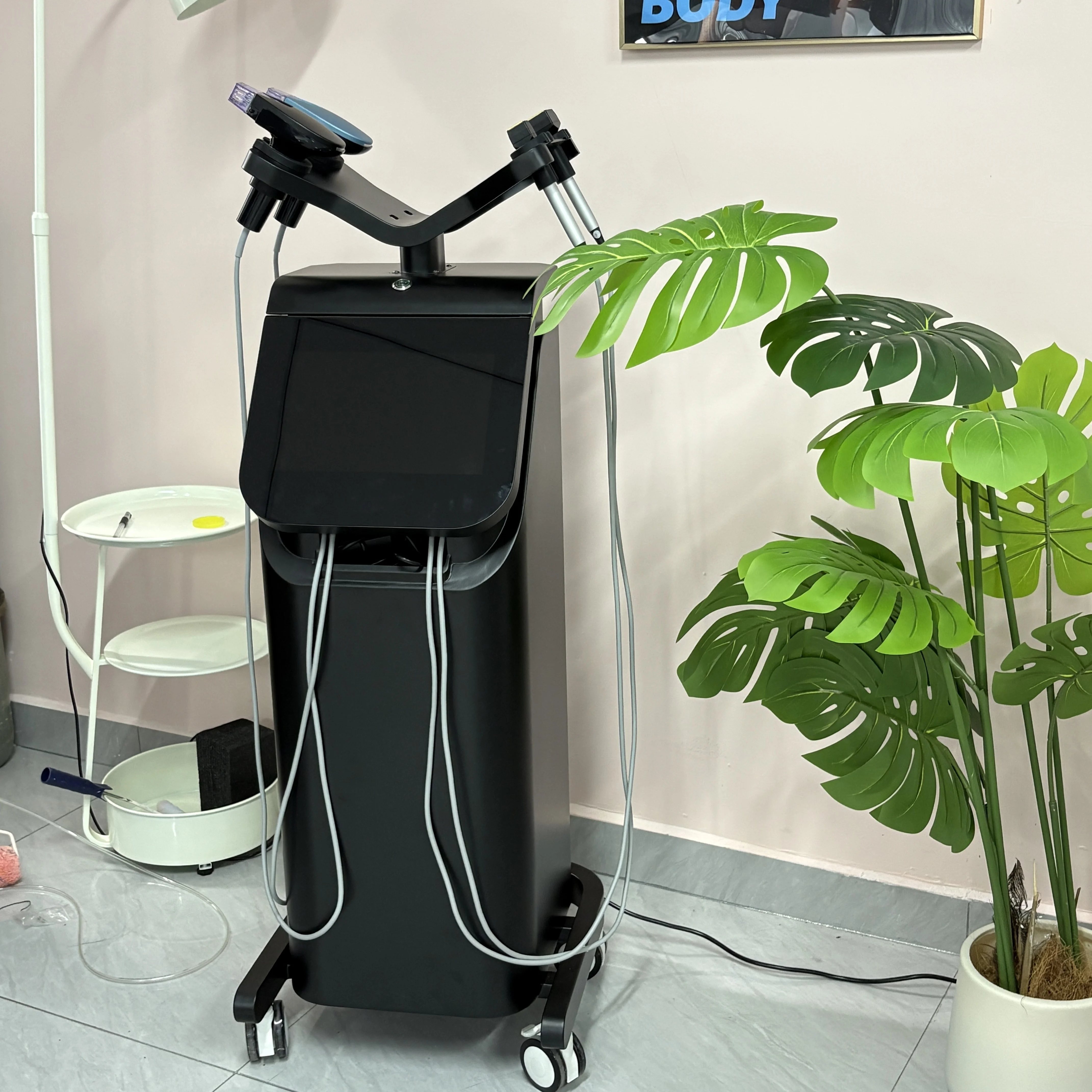 Sistema Profesional de Microagujas RF Fraccionadas Morpheus 8 con 3 Manijas, Máquina de Belleza para Reafirmar la Piel y Antienvejecimiento para Salones y Clínicas