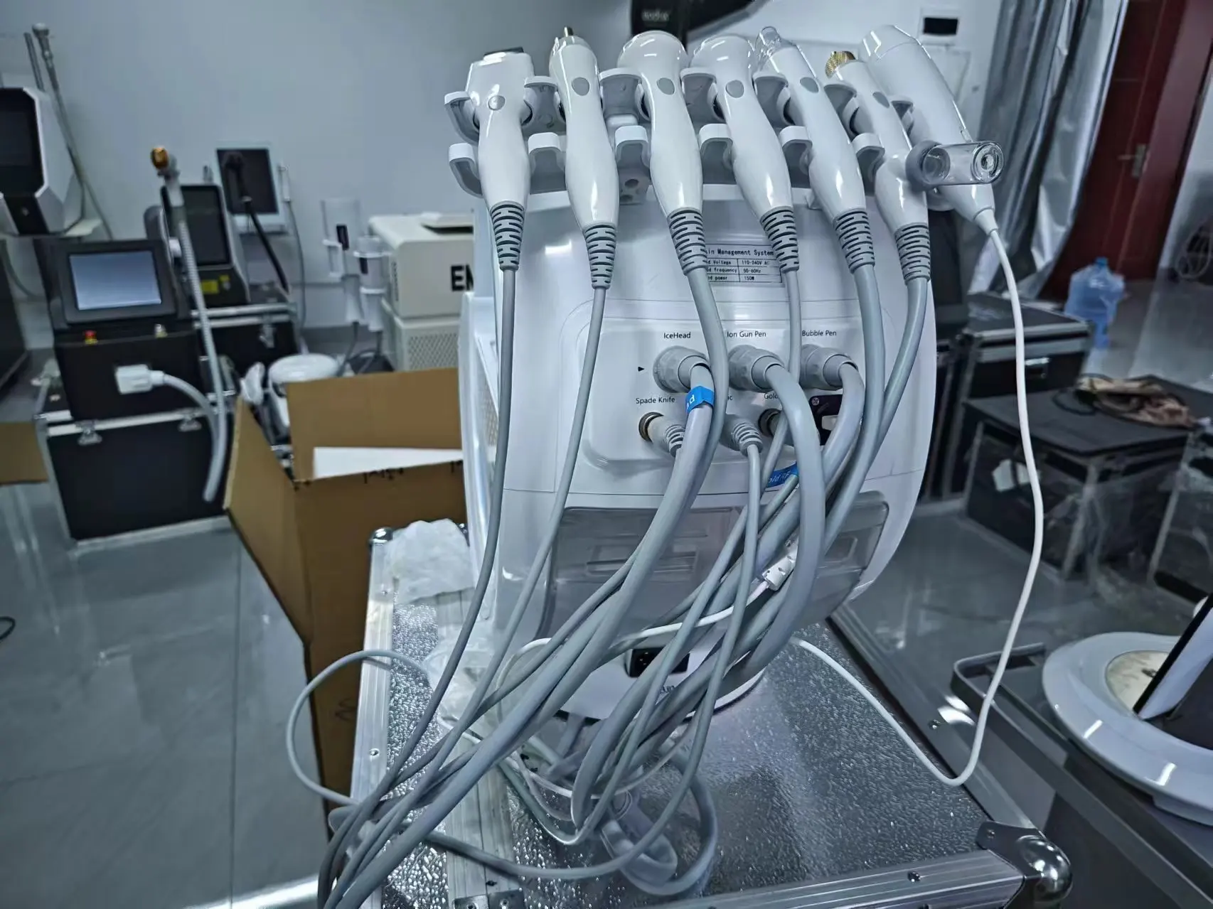 Máquina multifuncional 7 en 1 para el cuidado de la piel, limpieza facial, rejuvenecimiento de la piel, eliminación de puntos negros, equipo de belleza para lifting facial