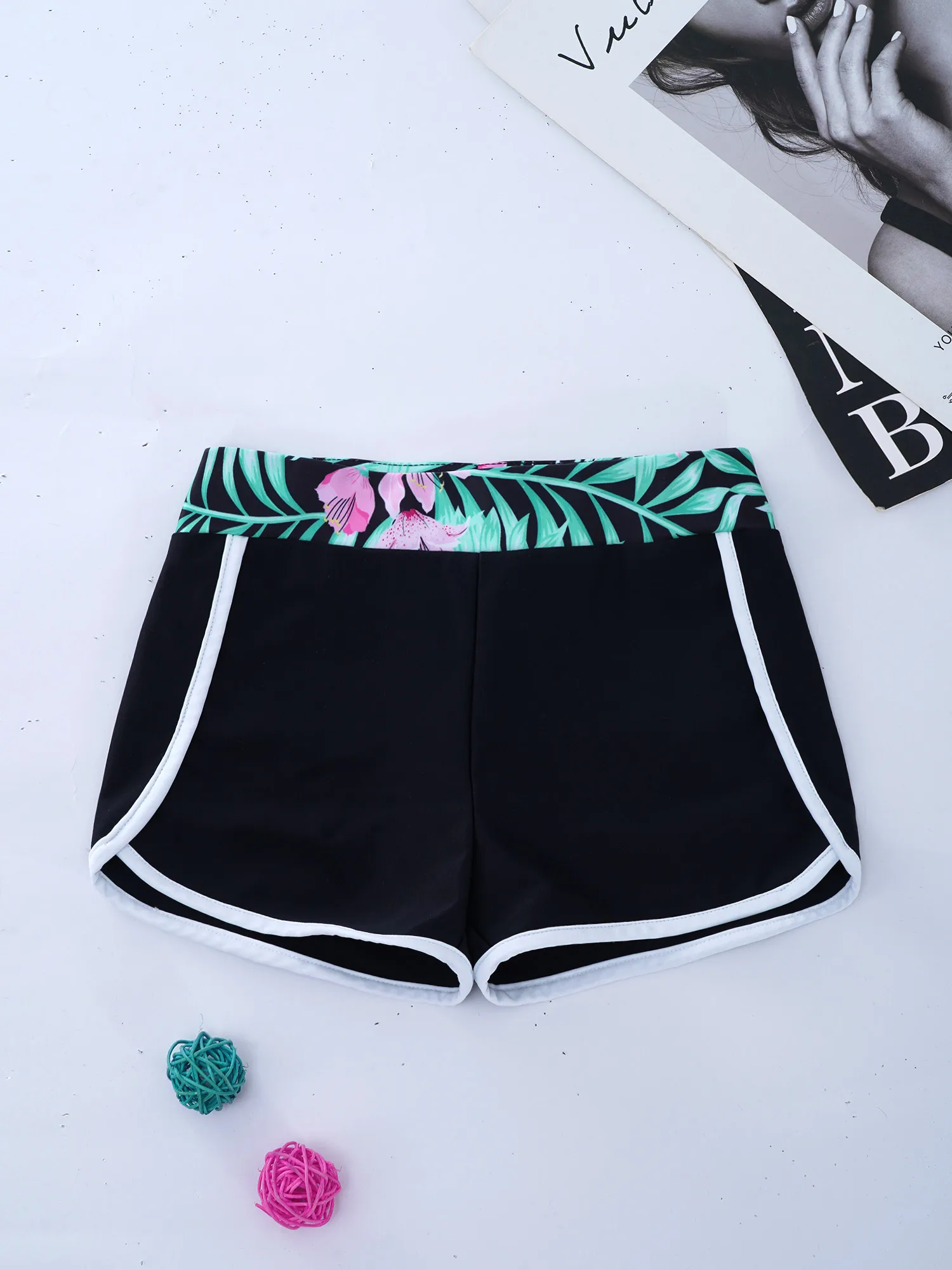 Traje de baño estampado para niñas adolescentes, traje de baño con tirantes cruzados, Tops cortos con pantalones cortos, conjunto de bragas, traje de baño para playa, piscina, parque acuático, protector contra sarpullidos