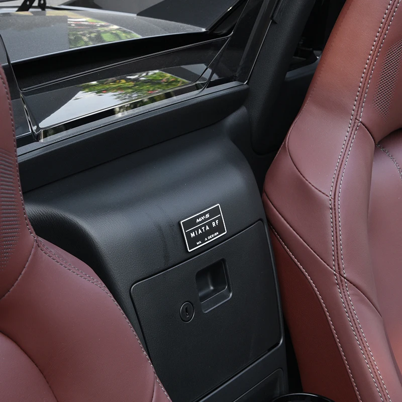 Pegatina 3D de aluminio con diseño de logotipo, accesorios de reacondicionamiento de coche, decoración interior, pegatina de metal incollata casualmente para Mazda MX5 RF ND