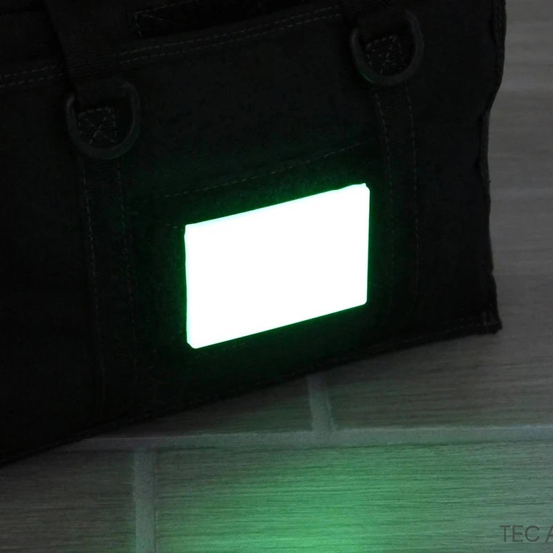 Accesorios TEC que brillan en la oscuridad, luz guía, embrión, parche duradero de moral BEACON, marcador Universal