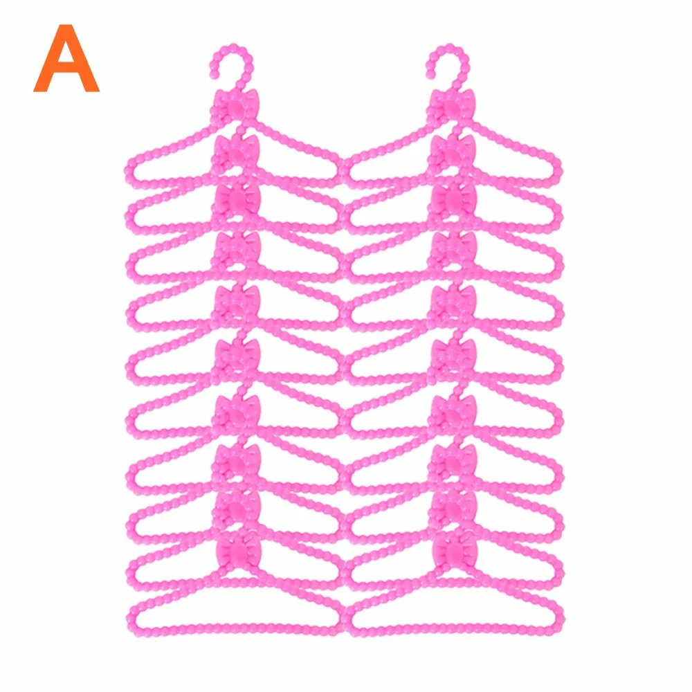 20 unids/lote perchas de plástico para muñecas lindo Mini vestido de estilo mixto accesorios de ropa para armario de muñecas de 11,5 pulgadas casa de muñecas juguetes DIY