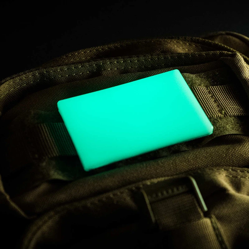 Accesorios TEC que brillan en la oscuridad, luz guía, embrión, parche duradero de moral BEACON, marcador Universal