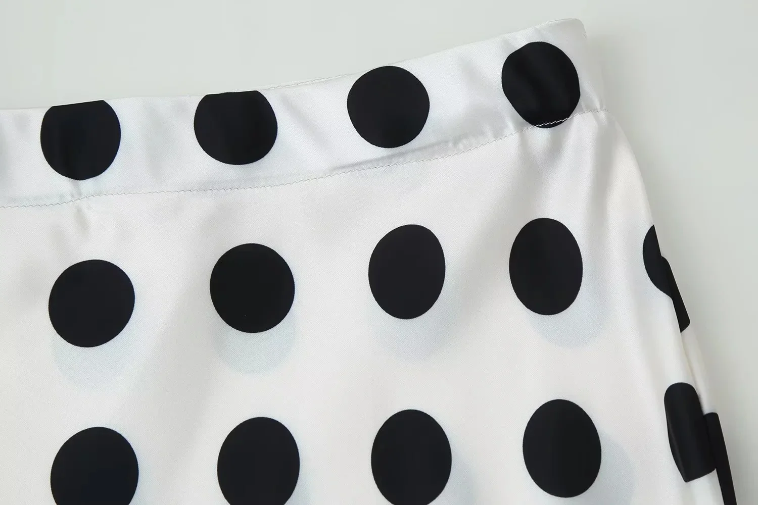 Conjunto de Falda con Estampado de Lunares de Moda para Mujer KONDALA, Camisa con Cuello de Bufanda y Escote en V, Falda Larga, Nueva Moda Primavera Verano 2026
