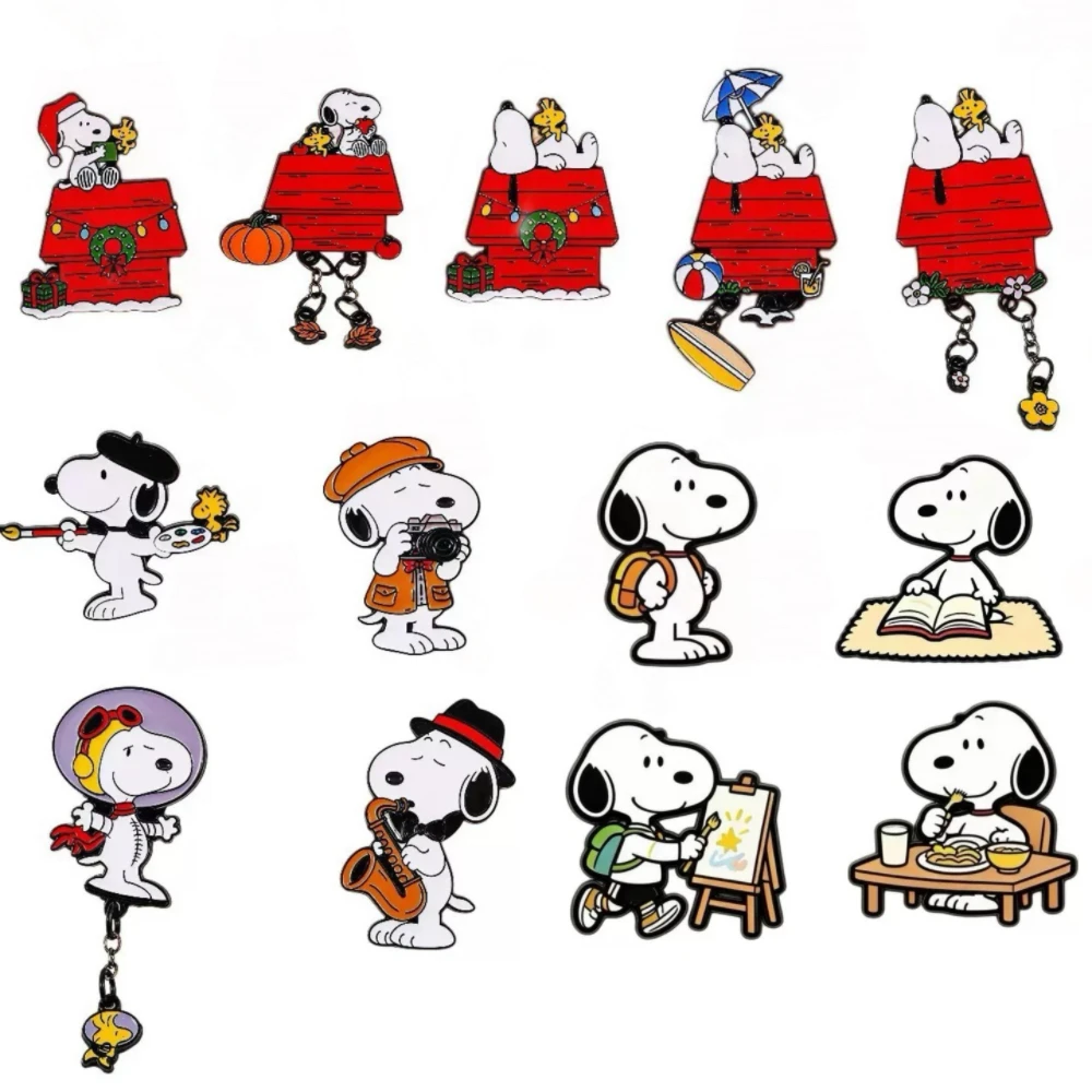 Juego de 13 pines esmaltados, broches de perro blanco de dibujos animados, insignias para mochila, regalo creativo para amigos