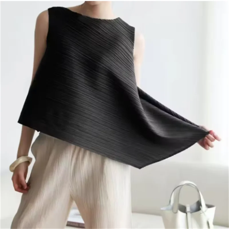 Miyake-Chaleco plisado elegante para mujer, camiseta adelgazante holgada Irregular, Top elegante, diseño chino Ins, presión con sentido, novedad de verano