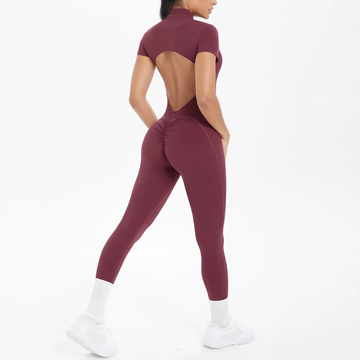 Mono deportivo de manga corta para mujer, monos con espalda descubierta de Color sólido, traje de una pieza con media cremallera, conjuntos de Yoga para gimnasio para mujer