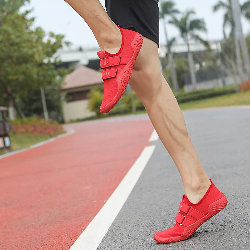Nuevos zapatos deportivos Unisex para levantamiento de pesas, Deadlift, Yoga, gimnasio, playa, suela de sumo, zapatillas portátiles, calzado de entrenamiento de fondo suave, antideslizante