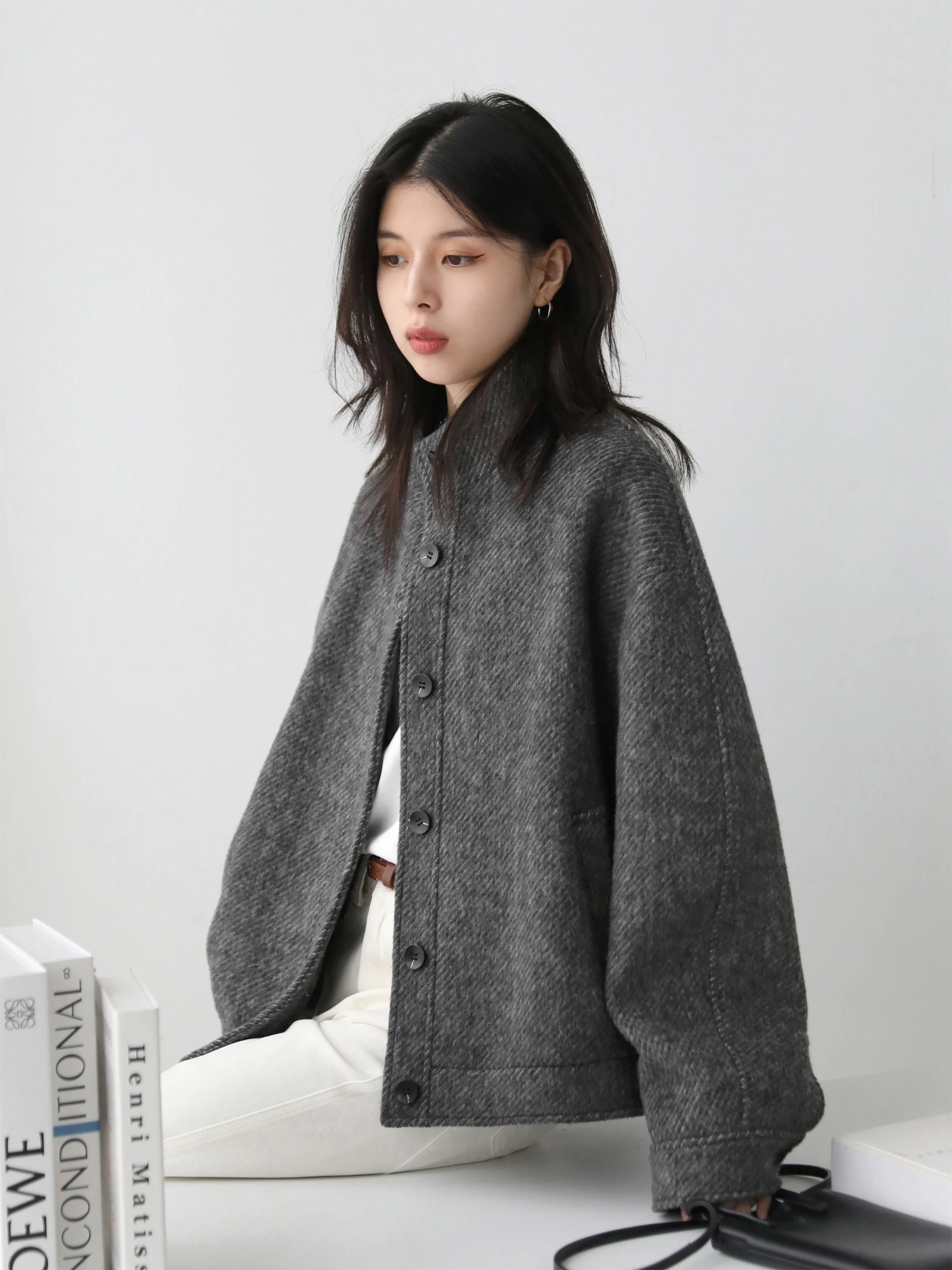 CHIC VEN-abrigo corto de lana para mujer, chaqueta con textura de sarga de un solo pecho, prendas de vestir Retro para mujer, Otoño Invierno 2025
