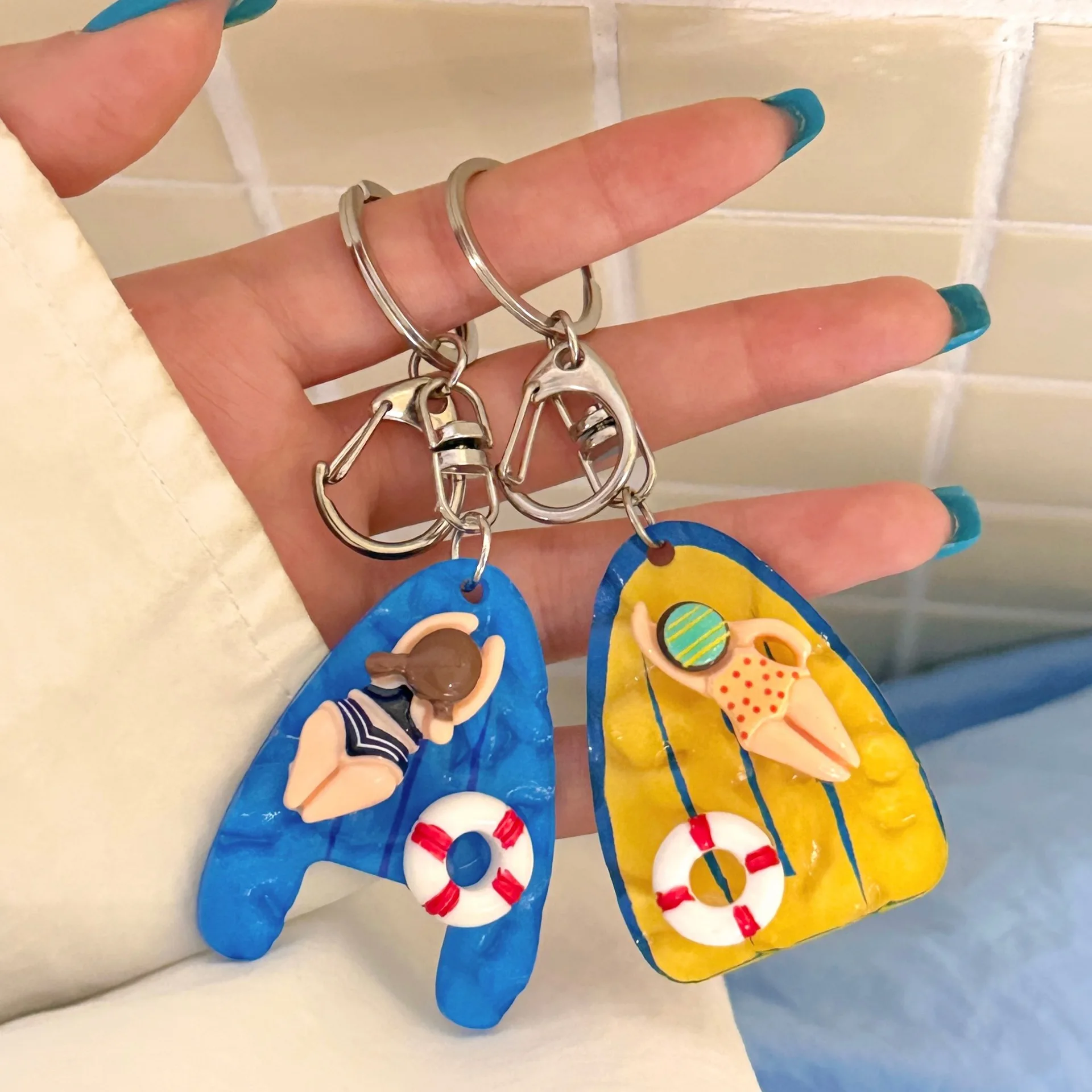 1/4 Piezas Colgante 3D de Ondas de Agua para Piscina, Llavero y Colgante para Mochila de Verano