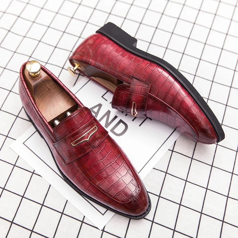 Zapatos de Cuero Azules de Alta Calidad para Hombre, Estilo Italiano, Tallas Grandes: 38-48, Mocasines Formales Amarillos para Conducir, Zapatos Casuales Rojos para Boda