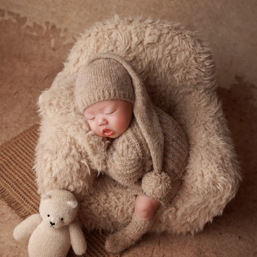 Trajes de punto para sesión de fotos de recién nacido, Top de manga larga, sombrero corto suave para dormir, calcetines, ropa de fotografía infantil blanca, disfraz para recién nacido