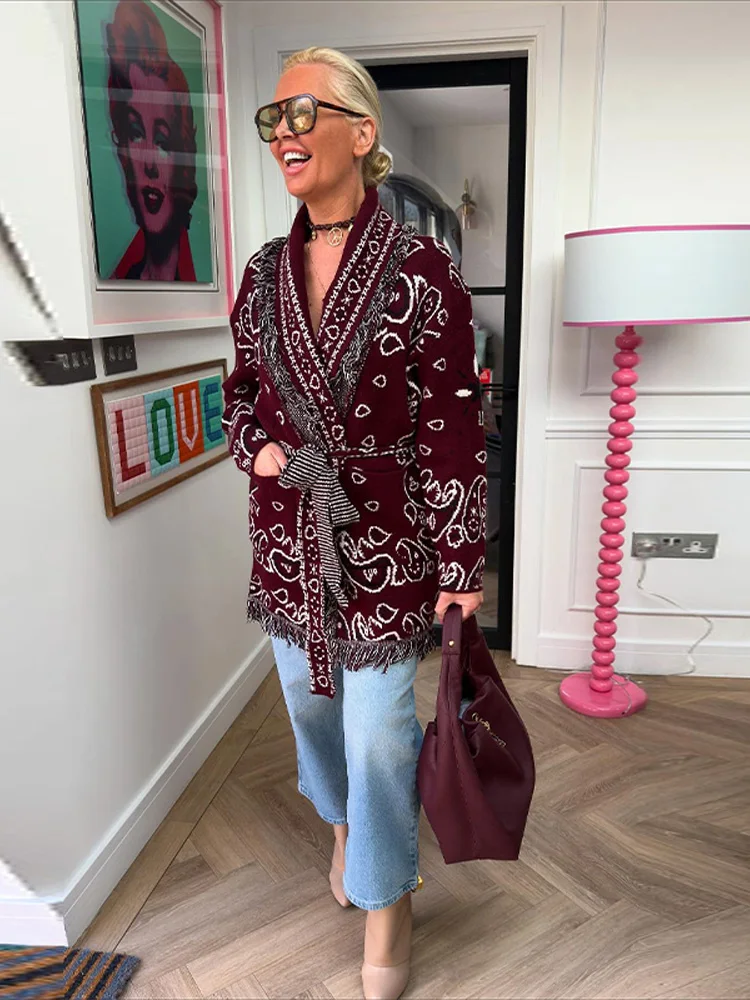 Cárdigan de punto jacquard con borlas para mujer, estilo otoño 2026, suéter holgado de manga larga con cinturón y cuello en V, ropa de calle femenina, novedad