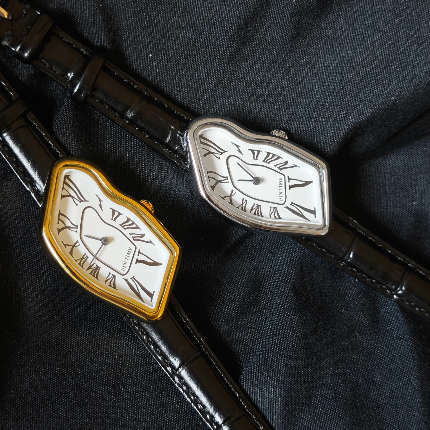 Reloj de Pulsera de Cuarzo con Diseño Surrealista de Reloj Fundido, Correa de Cuero, Creativo y Moderno para Hombre y Mujer