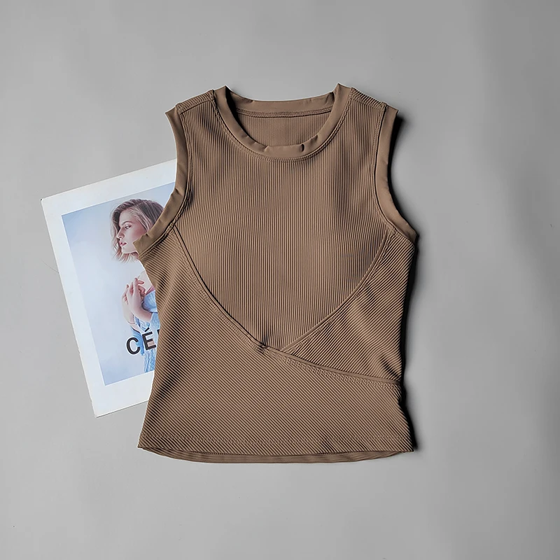 Chaleco deportivo de Yoga, sujetadores de nuevo estilo para mujer, estilo corto delgado con almohadilla para el pecho, traje de Fitness sin mangas de secado rápido para correr y Yoga