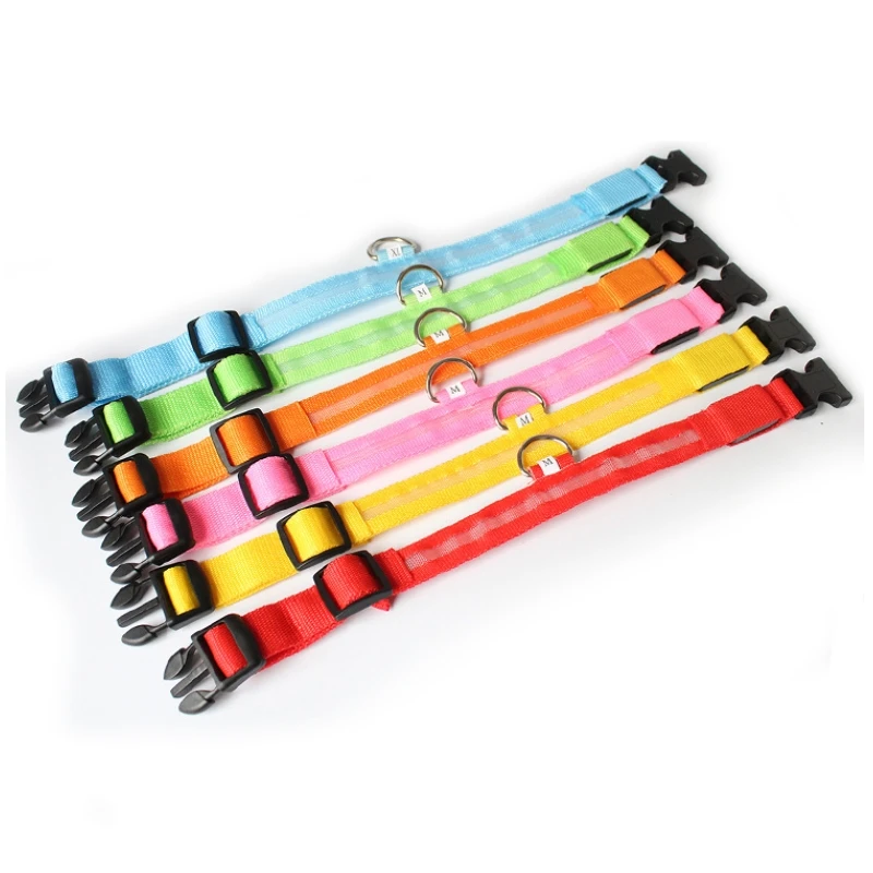 Collar Led para perro, Collar antipérdida para perros, cachorros, suministros luminosos nocturnos, productos para mascotas, accesorios, carga USB/batería