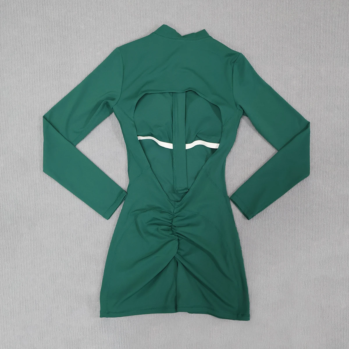 Mono deportivo de verano para mujer con diseño de media cremallera y espalda en V, transpirable, para actividades al aire libre, fitness y levantamiento de glúteos