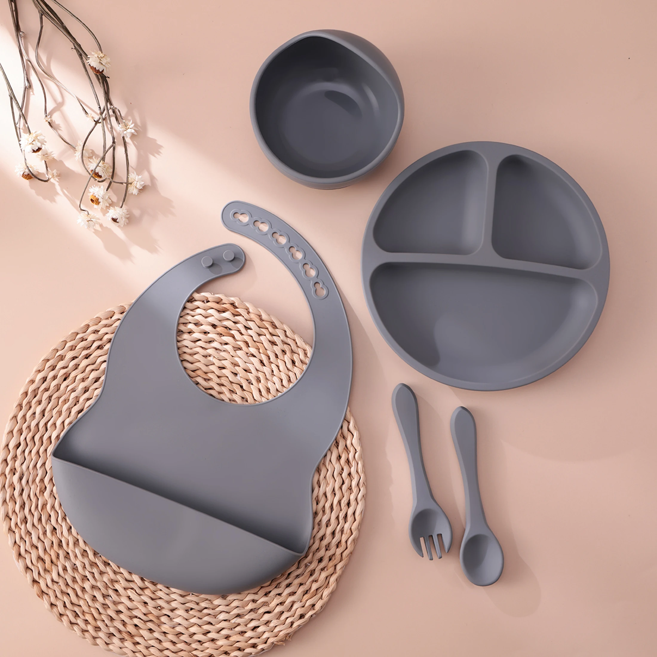 Color niños 5 uds juego de alimentación de bebé de silicona platos de succión plato sin BPA tazón con ventosa babero cuchara tenedor vajilla de entrenamiento juego de regalo
