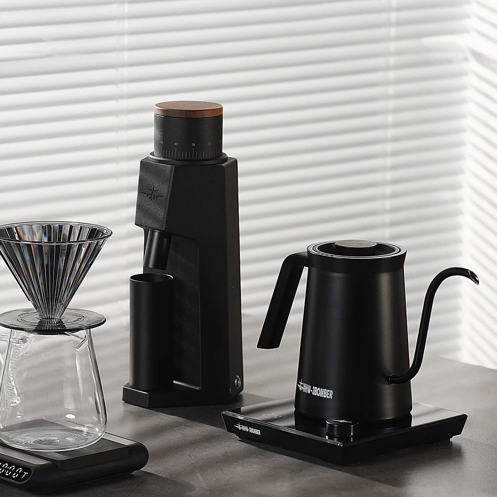 Hervidor de café eléctrico inteligente MHW-3BOMBER, hervidores de cuello de cisne con Control preciso de temperatura, accesorios de Barista para el hogar