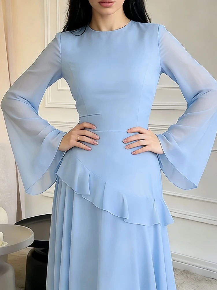 Novedades Primavera/Verano 2026: Vestido Maxi de Gasa con Mangas Acampanadas para Mujer — Un Vestido de Noche Elegante y Delicado