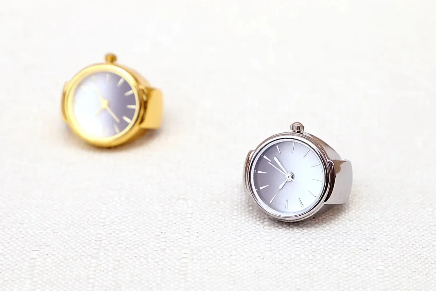 Mini anillo de reloj de moda para hombre y mujer, relojes de dedo con personalidad, accesorios de joyería para fiesta de cóctel y banquete de negocios