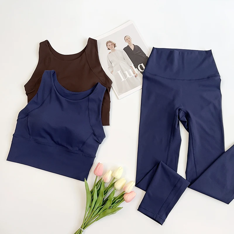 Ropa de Yoga de 2 piezas para mujer, conjunto de Yoga para gimnasio con tirantes cruzados en la espalda, Sujetador deportivo de realce, mallas de Yoga de cintura alta, ropa deportiva de entrenamiento