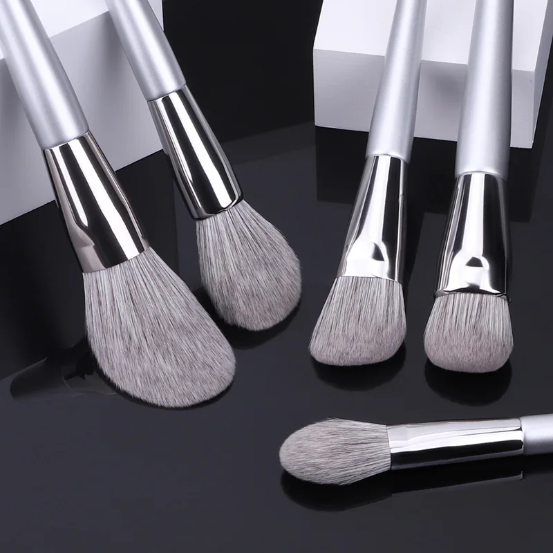 KLINA 12 Uds Kit de brochas de maquillaje profesional Natural pelo de cabra base en polvo contorno sombra de ojos herramientas de maquillaje de labios para mujeres