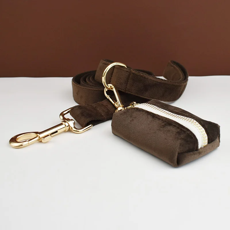 Conjunto de collar y correa de terciopelo marrón oscuro para perros, placa con nombre grabada personalizada, suministros para mascotas, correa para perros Velvet11