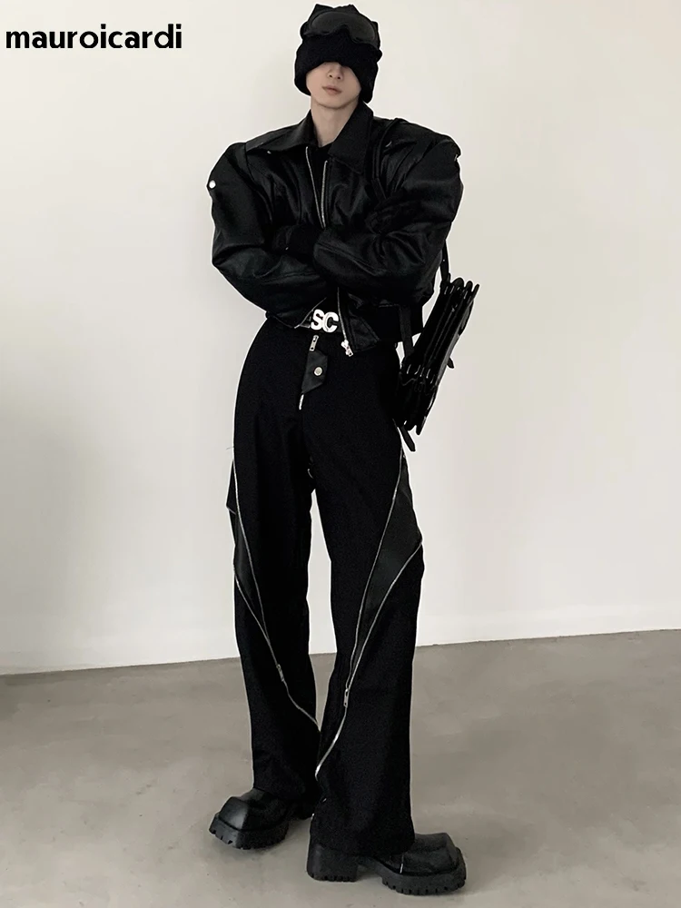 Mauroicardi primavera otoño fresco guapo corto de gran tamaño negro Pu chaqueta de cuero hombres con hombreras cremallera de manga larga 2023
