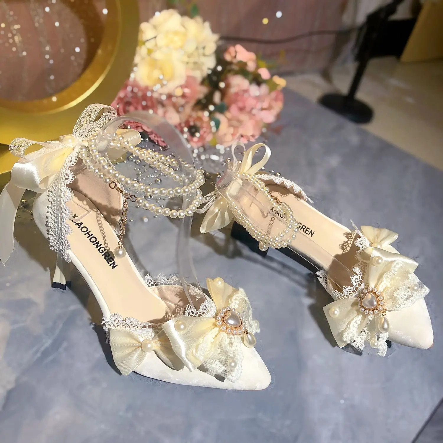 Zapato de novia blanco, zapatos de boda para mujer, diseñador de lujo, Mary Jane, zapatos de tacón elegantes para mujer, tacones de diseñador, zapatos de estilo Y2k