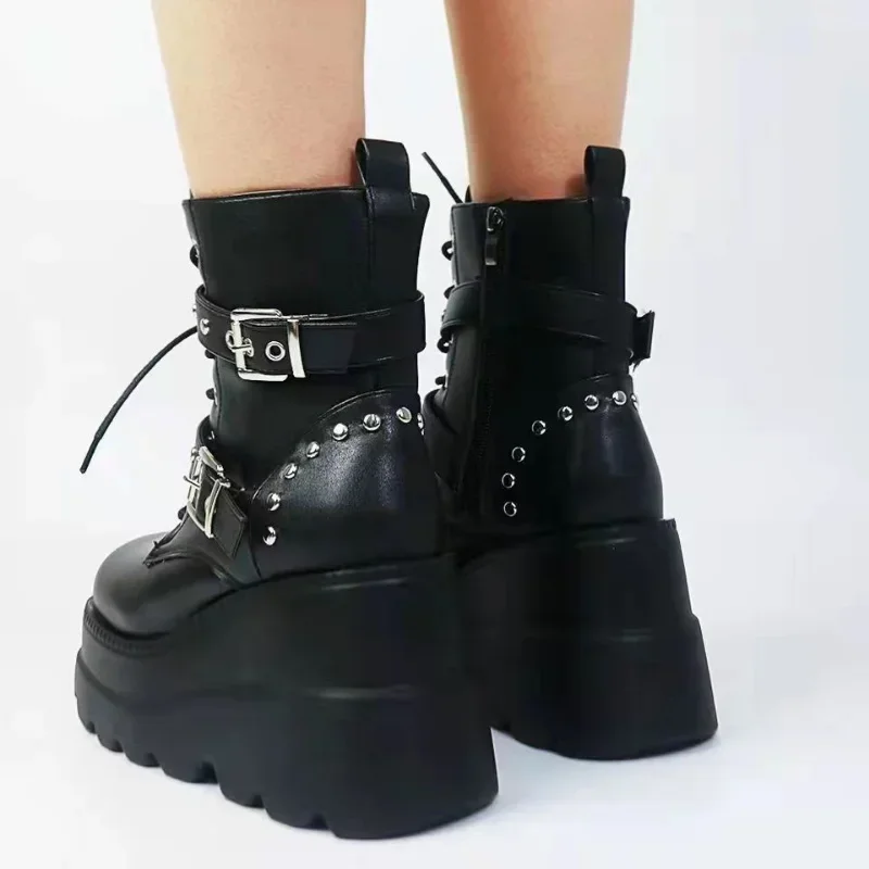 Nuevos botines de cuero Pu para mujer, Otoño Invierno, punta redonda, zapatos con cordones, Botas de plataforma para motocicleta para mujer, zapatos góticos