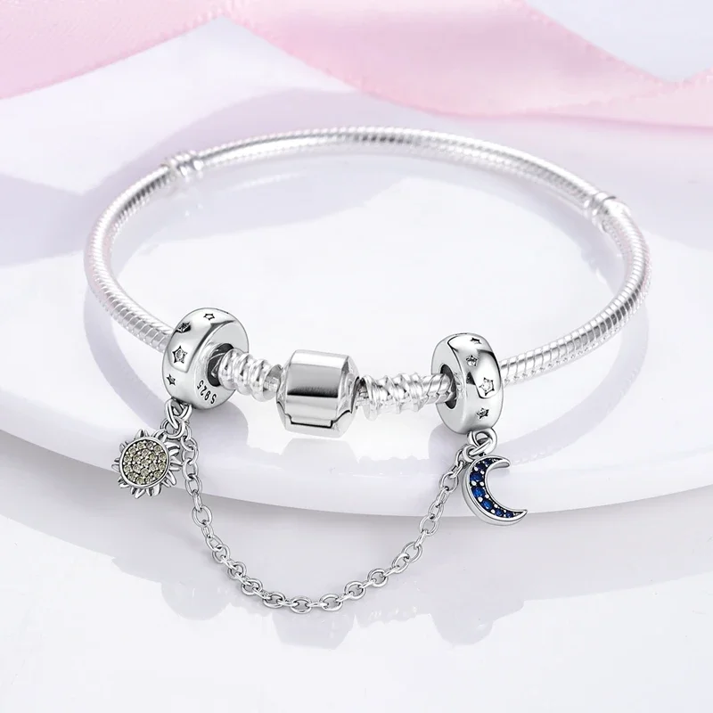 Dijes de seguridad de plata de ley 925: copos de nieve, estrellas, luna, corazón, lazo. Compatibles con pulseras originales. Joyería DIY. Regalo de Halloween para mujer.
