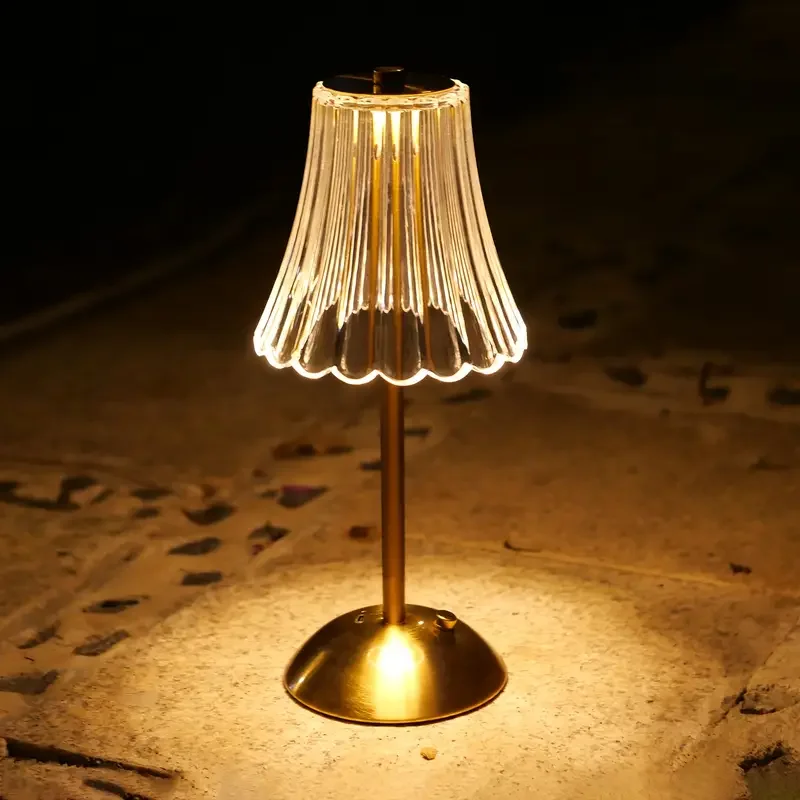 Lámpara de Escritorio LED de Cristal Vintage, Carga USB, Adecuada para Dormitorios y Salas de Estar, Crea Fácilmente una Atmósfera Cálida