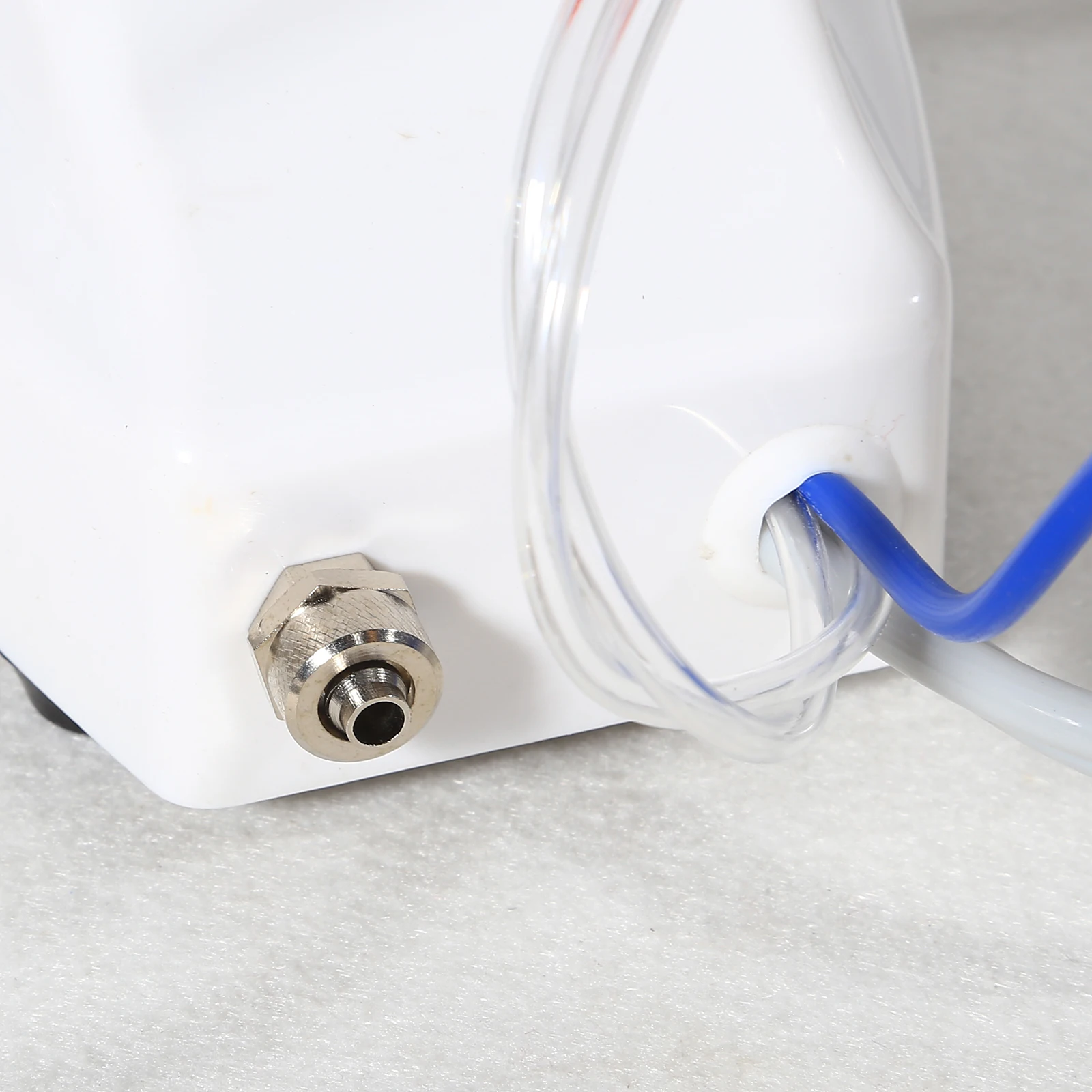 Unidad de turbina de aire Dental portátil que funciona con compresor, botella de jeringa de Triple pulverización y Pedal, herramientas de limpieza de dentista de 2/4 agujeros