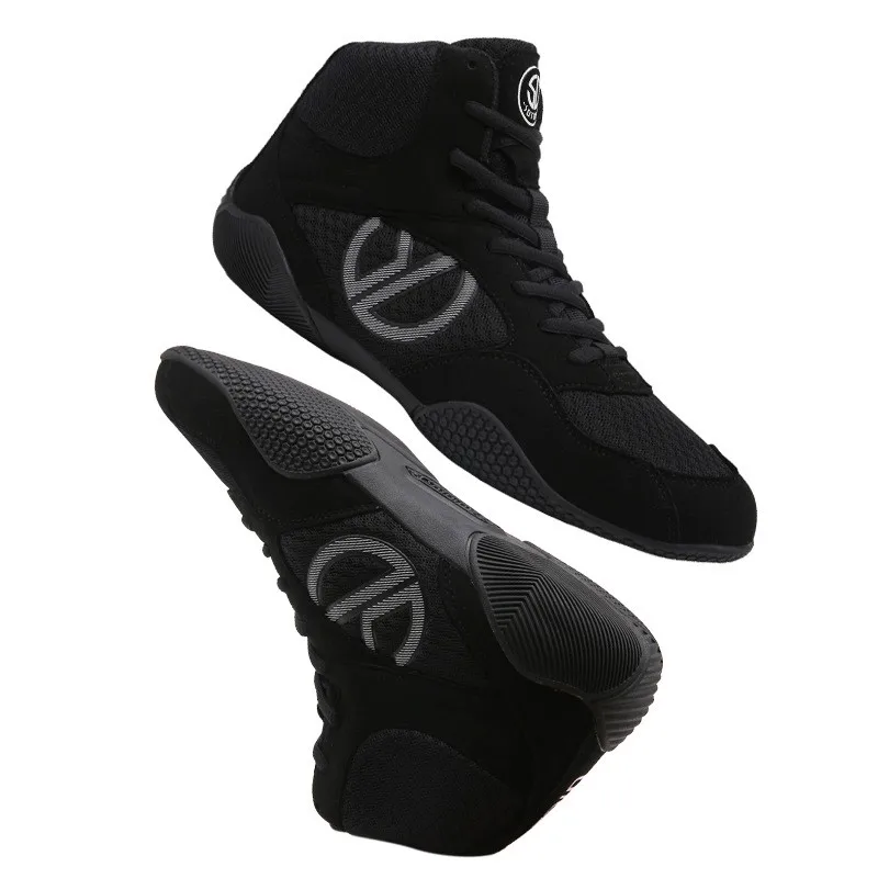 Botas de lucha profesional para hombre, zapatos de boxeo ligeros de malla transpirable, antideslizantes, resistentes al desgaste, de caña alta, talla grande