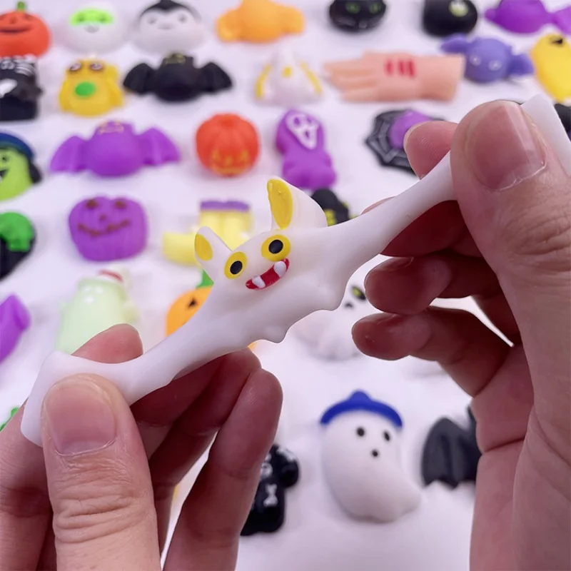 Juego de 10-30 piezas de juguetes blandos Mochi de Halloween, recuerdos para fiestas de Halloween, dulces no comestibles para Halloween, suministros para fiestas