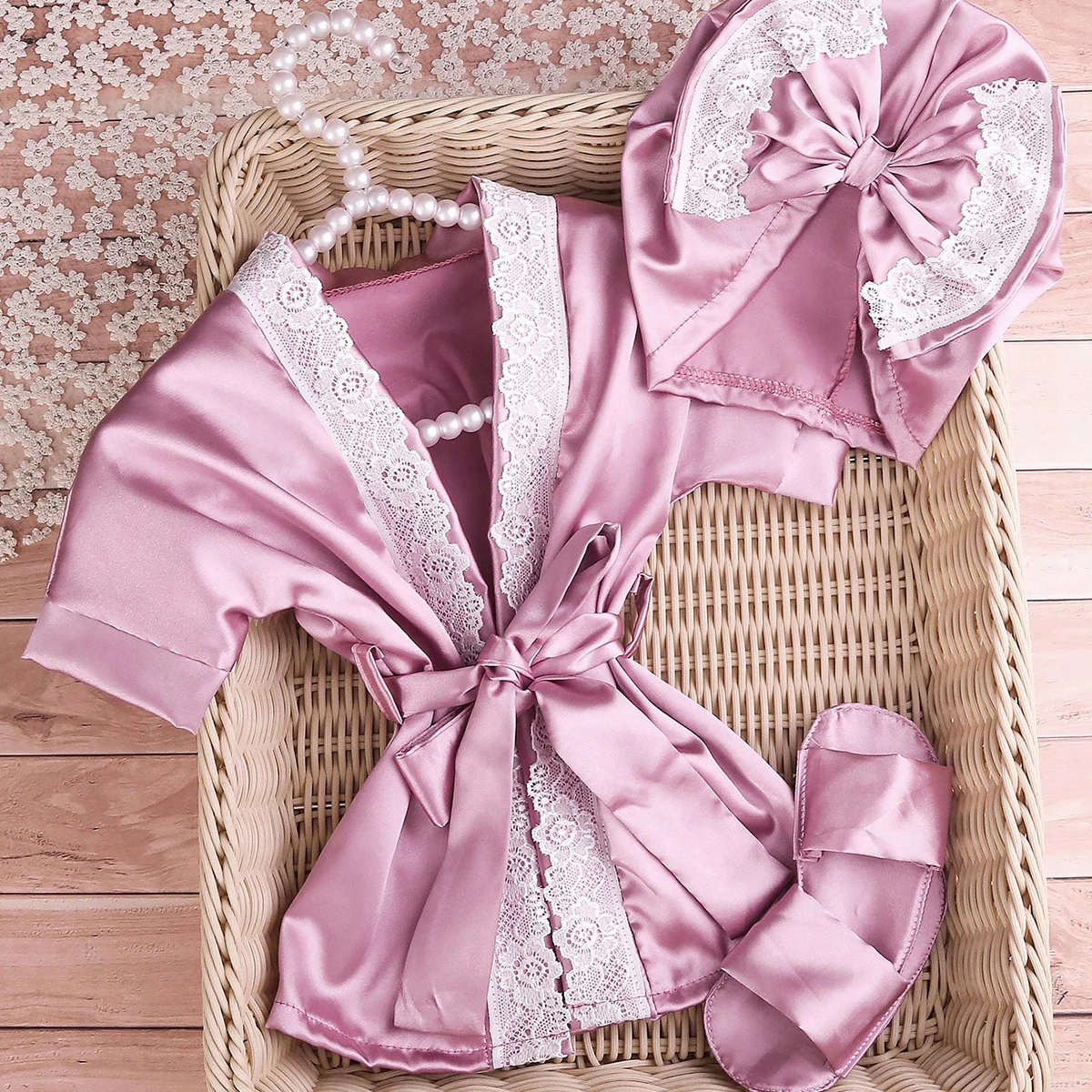 Conjunto de 3 Piezas para Fotografía de Recién Nacidos, 1 Mes, 100 Días, Bata de Encaje para Bebé Niña con Lazo, Turbante, Gorro y Pantuflas, Accesorios para Fotos