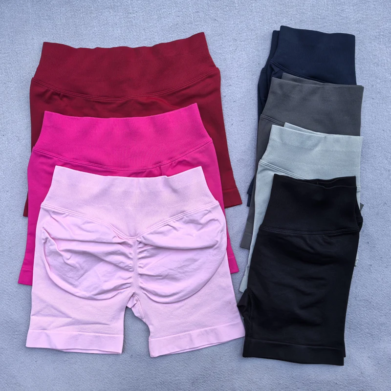 Pantalones cortos de gimnasio para mujer, pantalones cortos deportivos para motociclista, pantalones cortos de Yoga con banda baja acanalada de 4,5 ", mallas sin costuras para entrenamiento