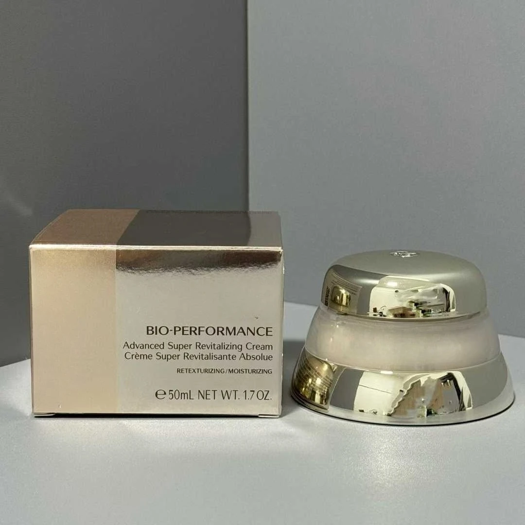 Crema Súper Revitalizante BIO-PERFORMANCE Advanced, la Más Vendida