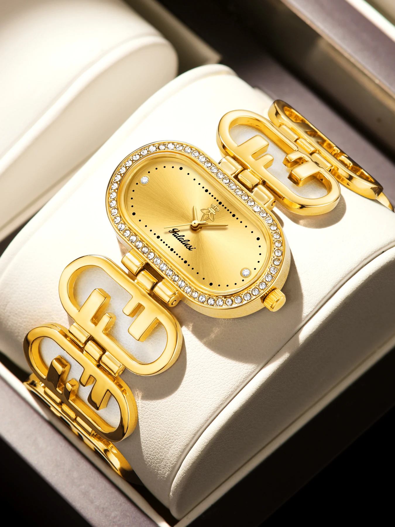 Reloj de Mujer YaLaLuSi Estilo Vintage con Diamantes Ovalados; Reloj de Pulsera de Cuarzo Esqueletizado de Lujo a Precio Accesible