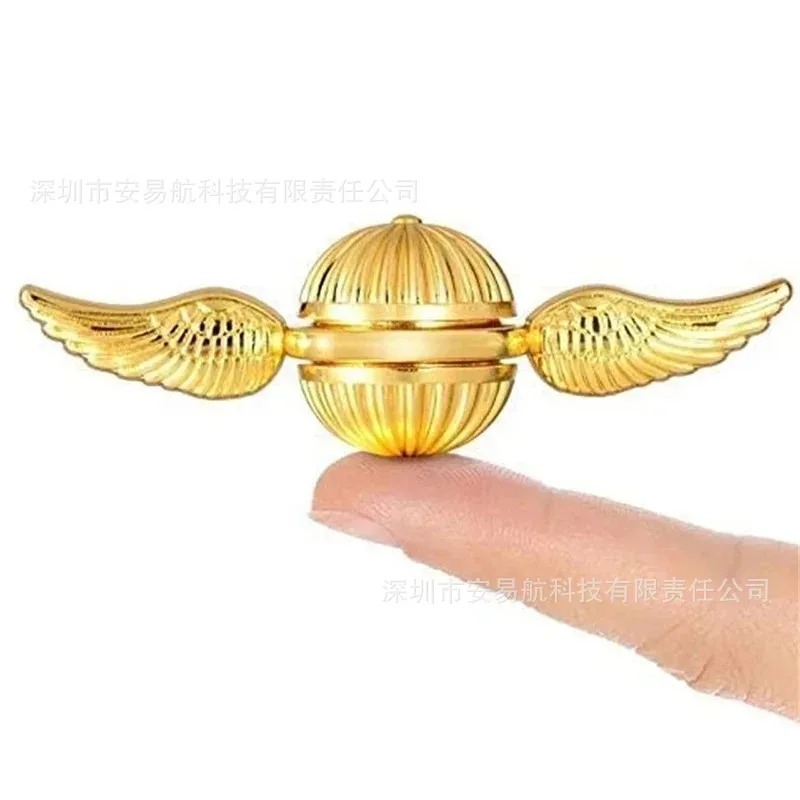 Harries Magic Boy juguetes calientes Fidget Spinner Golden Snitch película periféricos Potters 5 estilos dedo girar juguetes alivio del estrés