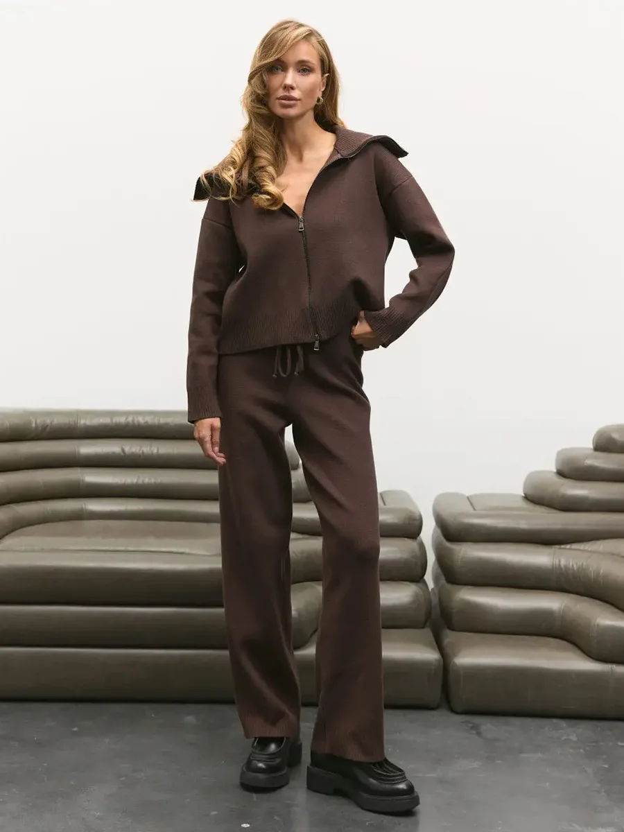 Conjunto de Punto con Capucha Wolfeel, Otoño/Invierno 2026, Nuevo Conjunto Casual de Dos Piezas con Top con Cierre y Pantalones Anchos con Cordón