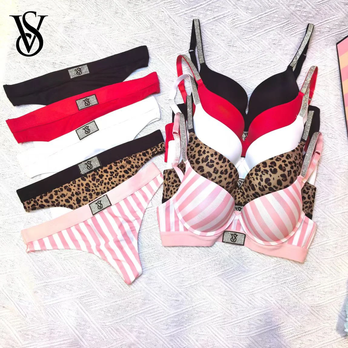 Conjunto de sujetador push-up con tirantes brillantes y logo de Victoria's Secret Very Sexy, tanga brillante con letras, lencería sexy para mujer.