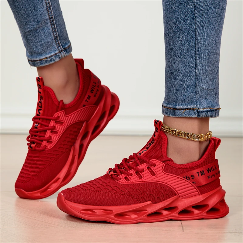 2025 zapatillas de deporte informales rojas de moda, zapatos de hoja para hombres y mujeres, talla grande 45, zapatos deportivos ligeros y transpirables para hombres, zapatillas deportivas de malla para correr