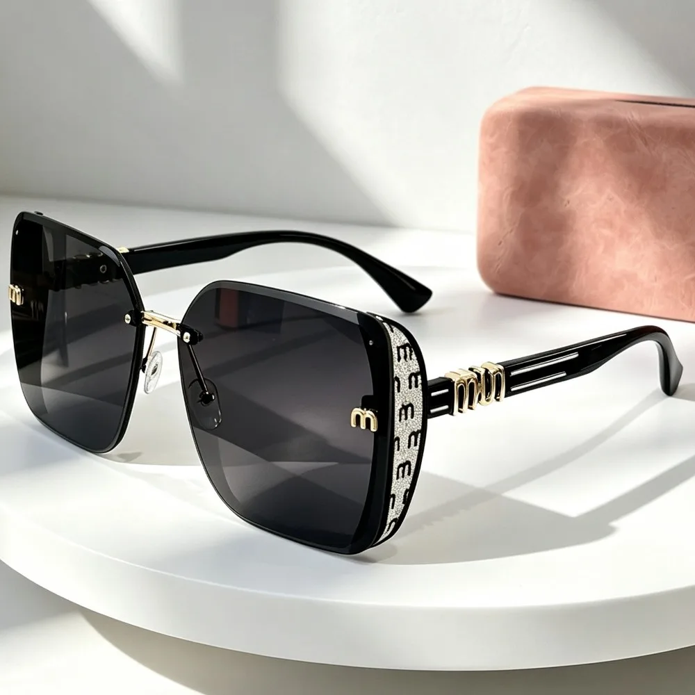 Gafas de Sol Cuadradas de Lujo Ligero con Letra M, de Moda, Talla Grande, para Mujer, para Viajes al Aire Libre, Gafas de Sol para Hombre, para Fiestas Urbanas, Lentes Modernas