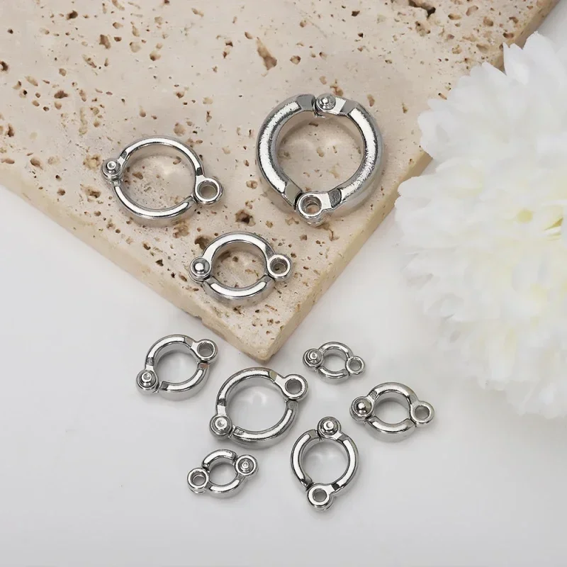Anillos de pie para loros, anillos de Metal para patas de pájaros y mascotas, actividades de entrenamiento con moscas al aire libre, Clip de apertura antipérdida, accesorios de correa de 0,45 a 1,15 CM