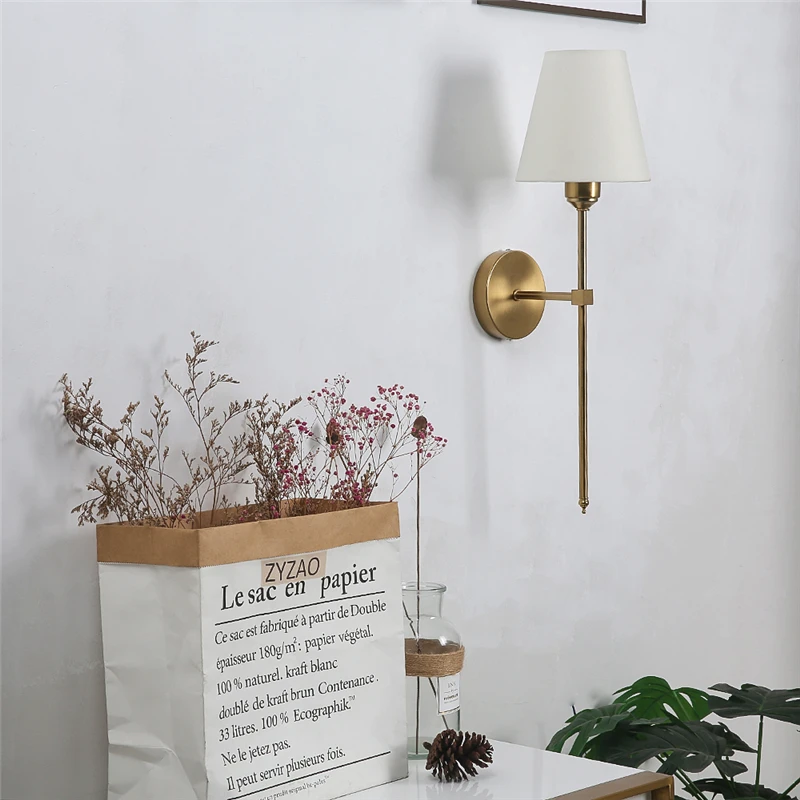 Lámpara de pared americana moderna para espejo de baño, decoración de dormitorio, pasillo, aplique con pantalla de tela, 100V-220V, cableado directo