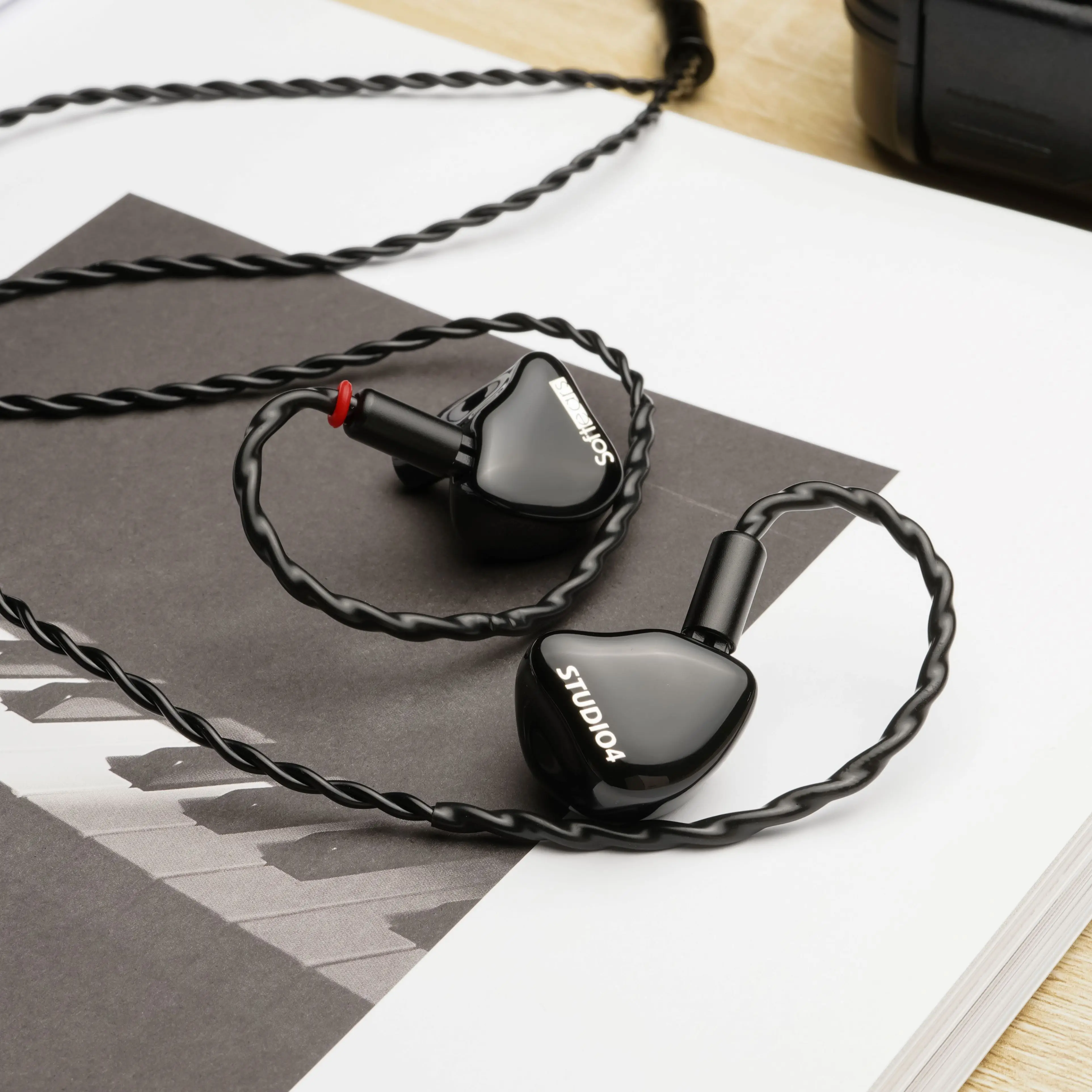 Softears Studio Series Studio4 4 BA Driver Monitores intrauditivos Auriculares 4 conductores Crossover de 3 vías Profesional HiFi IEMs HiFiGo