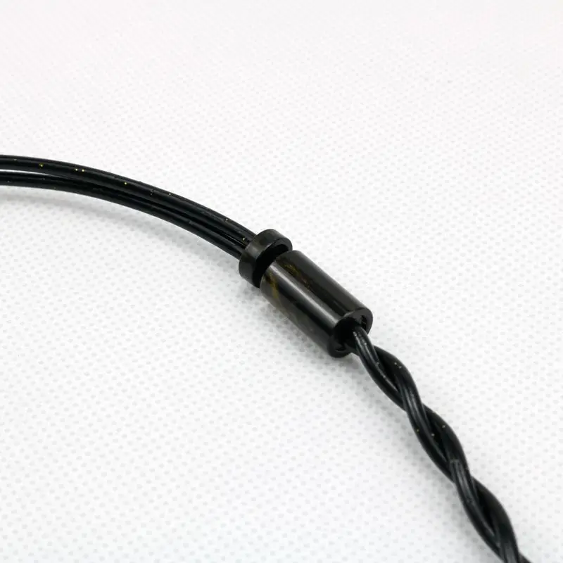 Cable de Aleación de Cinco Elementos XINHS K08 con 2 Hilos de Oro, Plata y Paladio y Grafeno