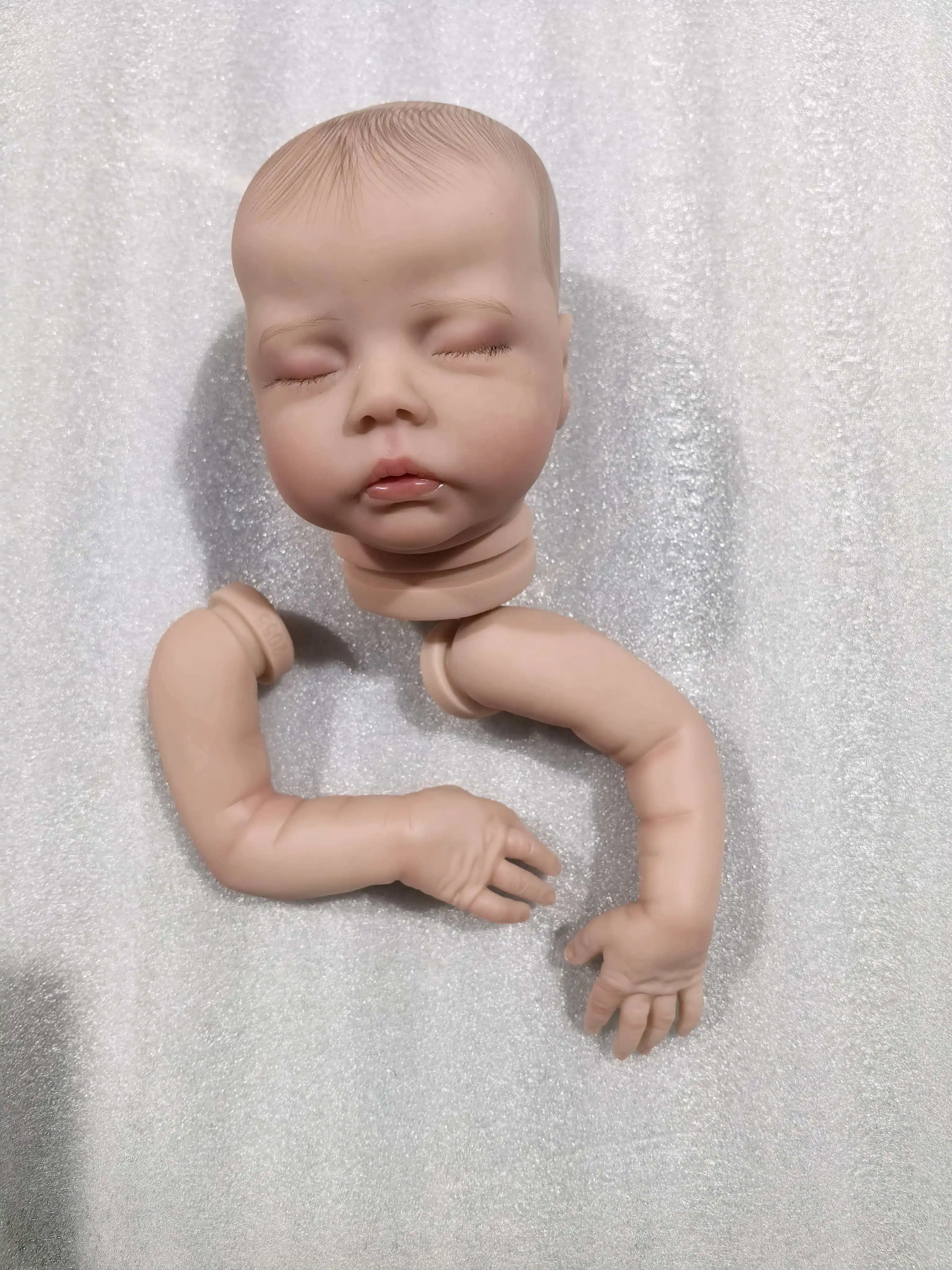NPK 18 pulgadas ya pintado Dormir Bebe Deliah Kits de muñecas muñeca Reborn sin montar DIY Kit de muñeca Reborn regalo para niños